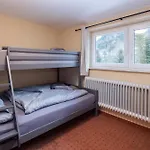 Schoene Fuer 6-8 Personen Bei Zum Huettenklaus *